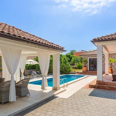 וילה 2 With Pool Krk By Guide *