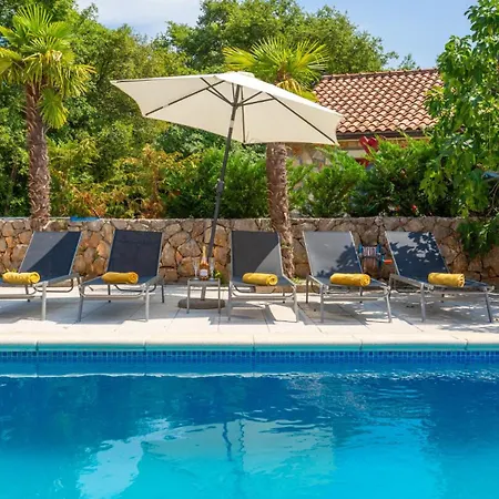 וילה 2 With Pool Krk By Guide Gostinjac